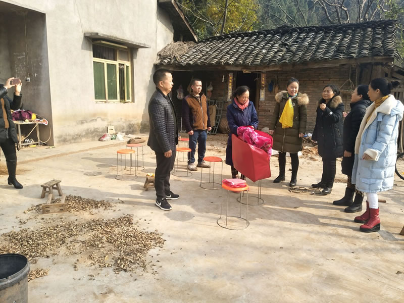 “責任正信，愛心公益”我們在行動——綿陽游仙區登仙村之行